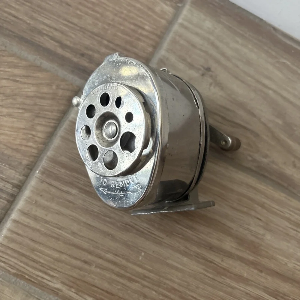Vtg Boston Model KS Manual Pencil Sharpener Metal Base w/ Revolving 8 Hole Sizes